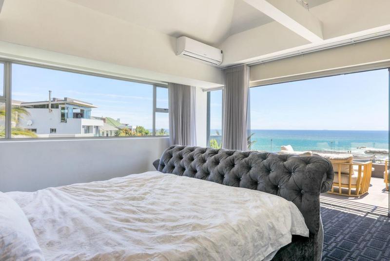 6 Bedroom Property for Sale in Camps Bay Western Cape